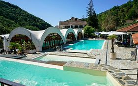 Hotel Lago Bin